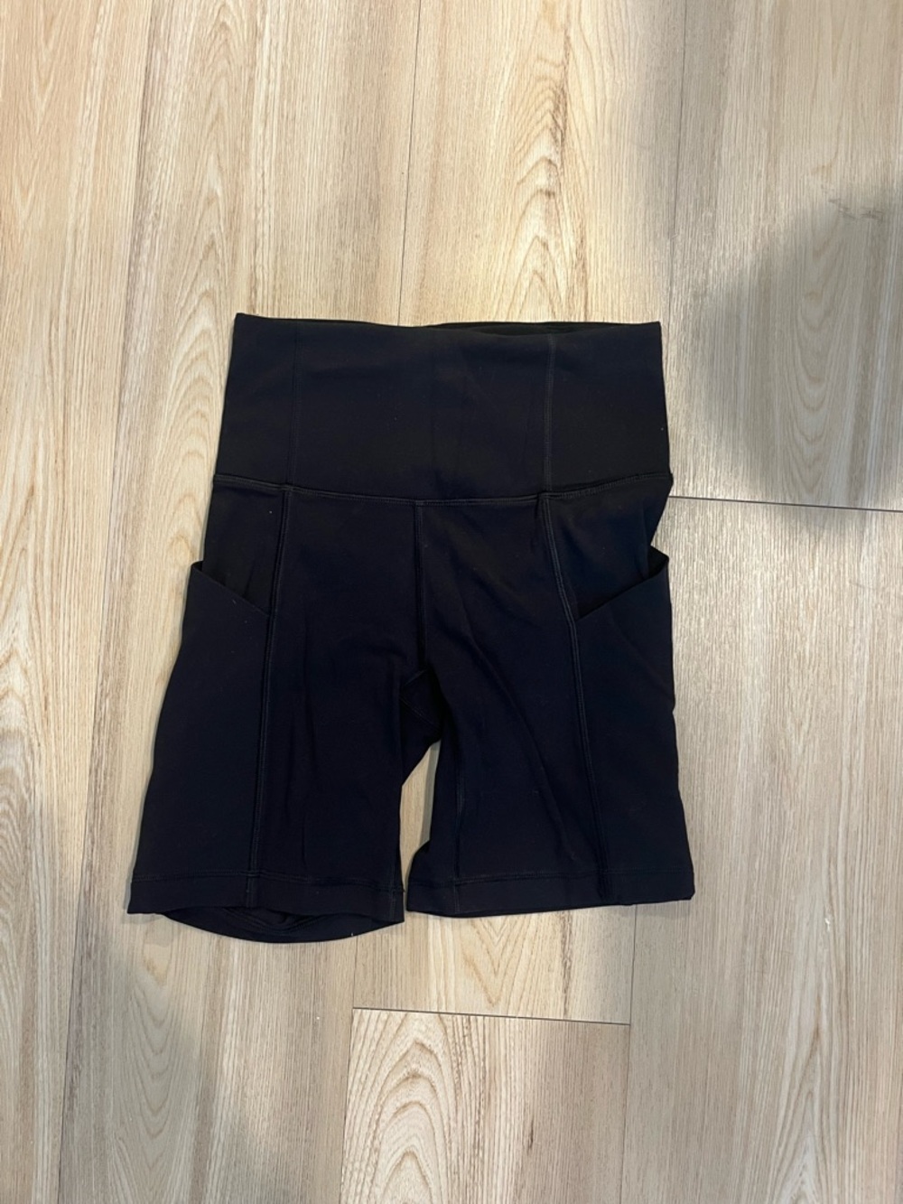 TNA biker shorts